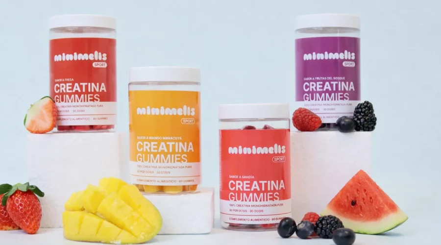 Minimelis - Bodegón de productos de creatina en formato gummies